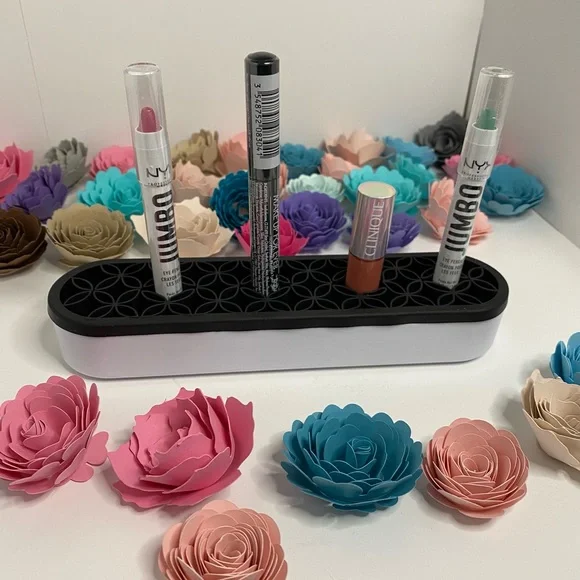 Cosmetics holder - Picture 5 of 5